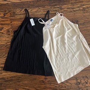 2 Tank Tops Bundle